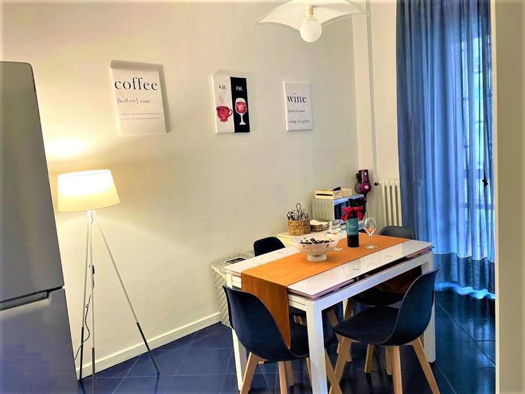 A Casa Di Jole - Bari City Center Apartment Exterior photo